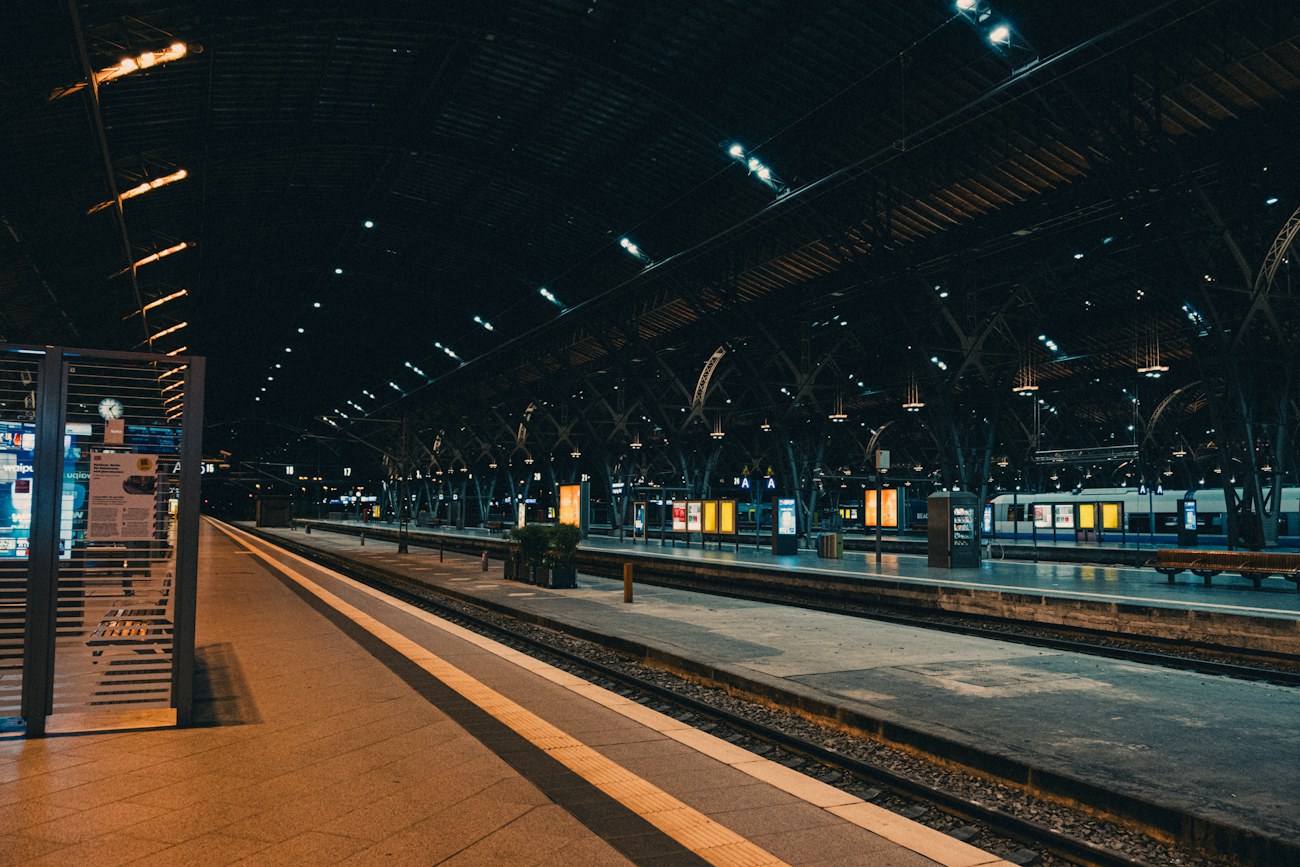 The blue-hour platform